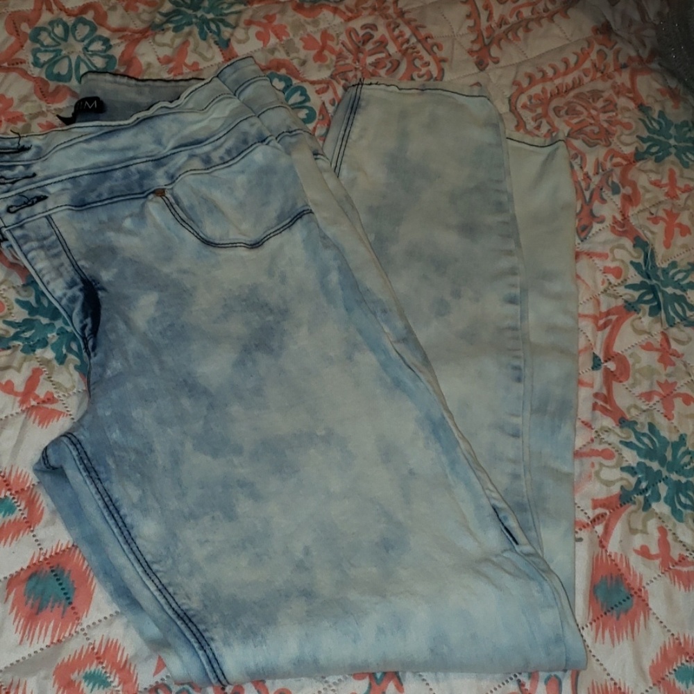 Hughwaist acid washed jeans